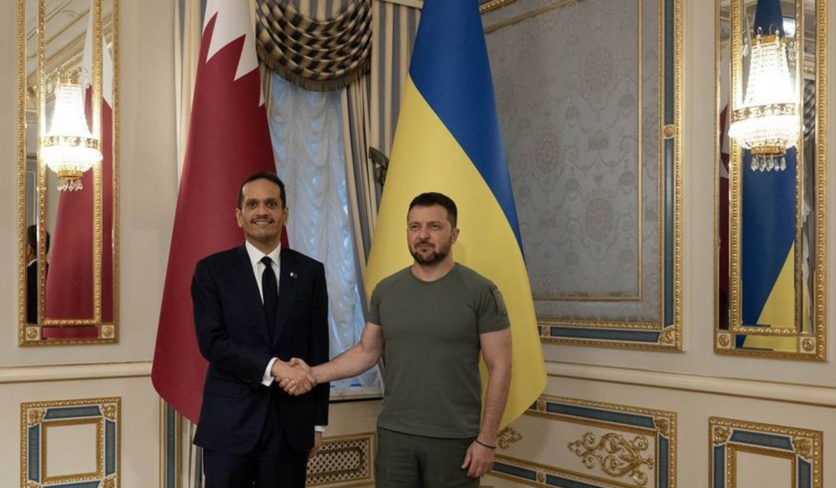 Volodymyr Zelenskyy with Sheikh Mohammed bin Abdulrahman bin Jassim Al-Thani